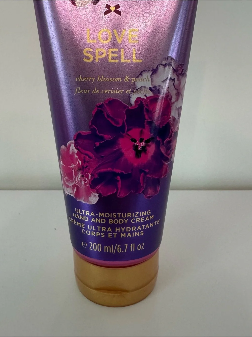 Victoria's Secret 6.7 fl oz Ultra Moisturizing Hand & Body Cream Love Spell New
